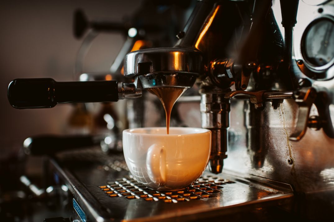 Comment bien choisir sa machine à café expresso ?