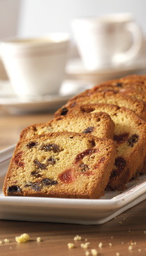 Cake aux cerises rouges